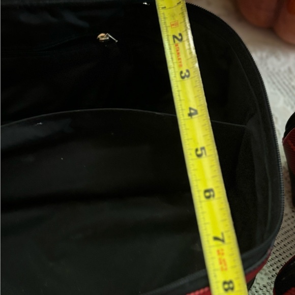 Kate spade red plaid large travel /gym 5 pc. Set tote over night set pristine - Picture 10 of 14